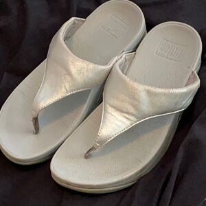 FitFlop Women's Silver Sandals